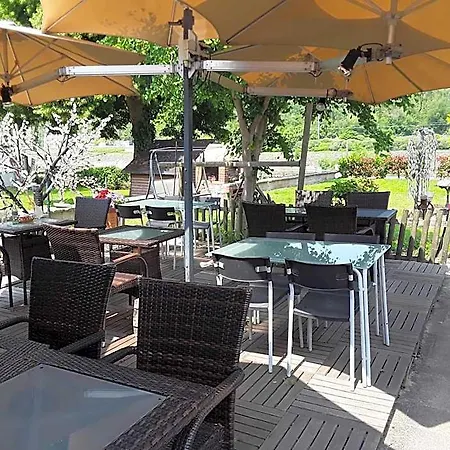 Hotel Le Jardin Du Thé Bord De La Meuse Namur