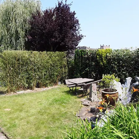 酒店 Le Jardin Du The Bord De La Meuse 2*